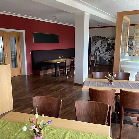 Guest house Landgasthof Und Landpension Hohenkirchen